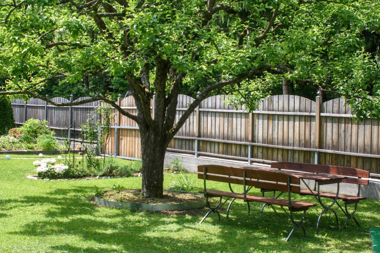 Garten Appartement Harmony Finkenstein am Faaker See Exteriör bild
